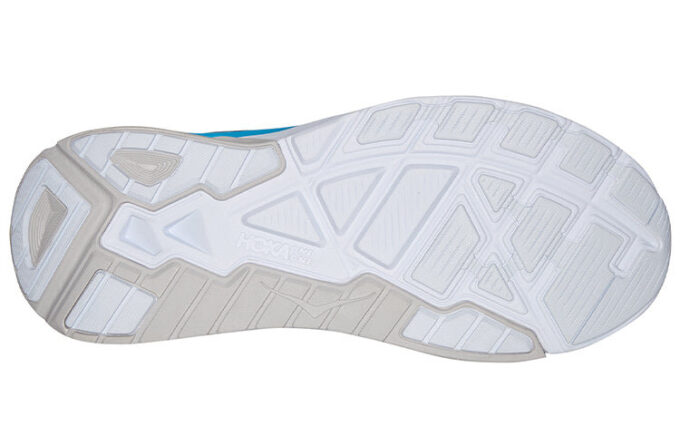 Arahi 4 ’Majolica Blue Dresden Blue’