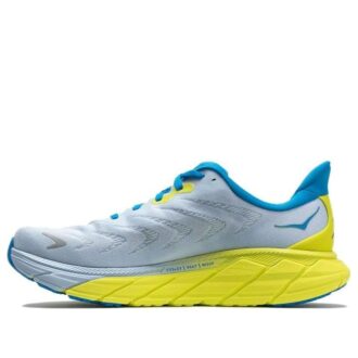HOKA Arahi 6 ’Isvatten’