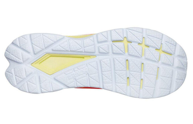 HOKA Mach 4 ’Hot Coral’