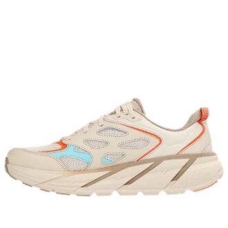 HOKA x Öppningsceremoni Clifton ’Sand’