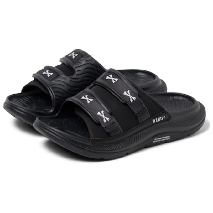 HOKA x WTAPS ORA Luxe ’Jet Black’