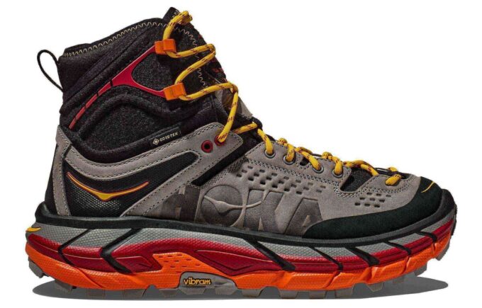 Tor Ultra High GORE-TEX ’Black Chili Pepper’