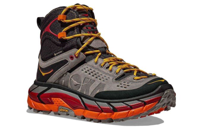 Tor Ultra High GORE-TEX ’Black Chili Pepper’