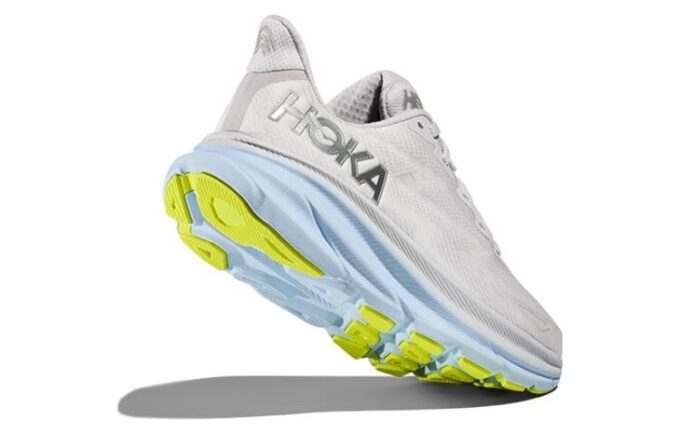 (WMNS) Clifton 9 Wide ’Nimbus Cloud Ice Blue’
